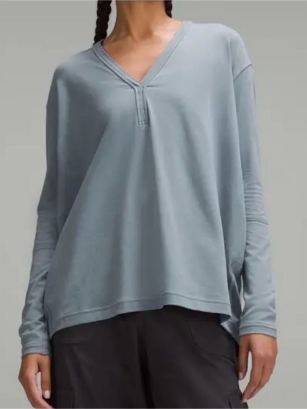 Lululemon  Back in Action Long Sleeve V-Neck Belgian Blue Size L